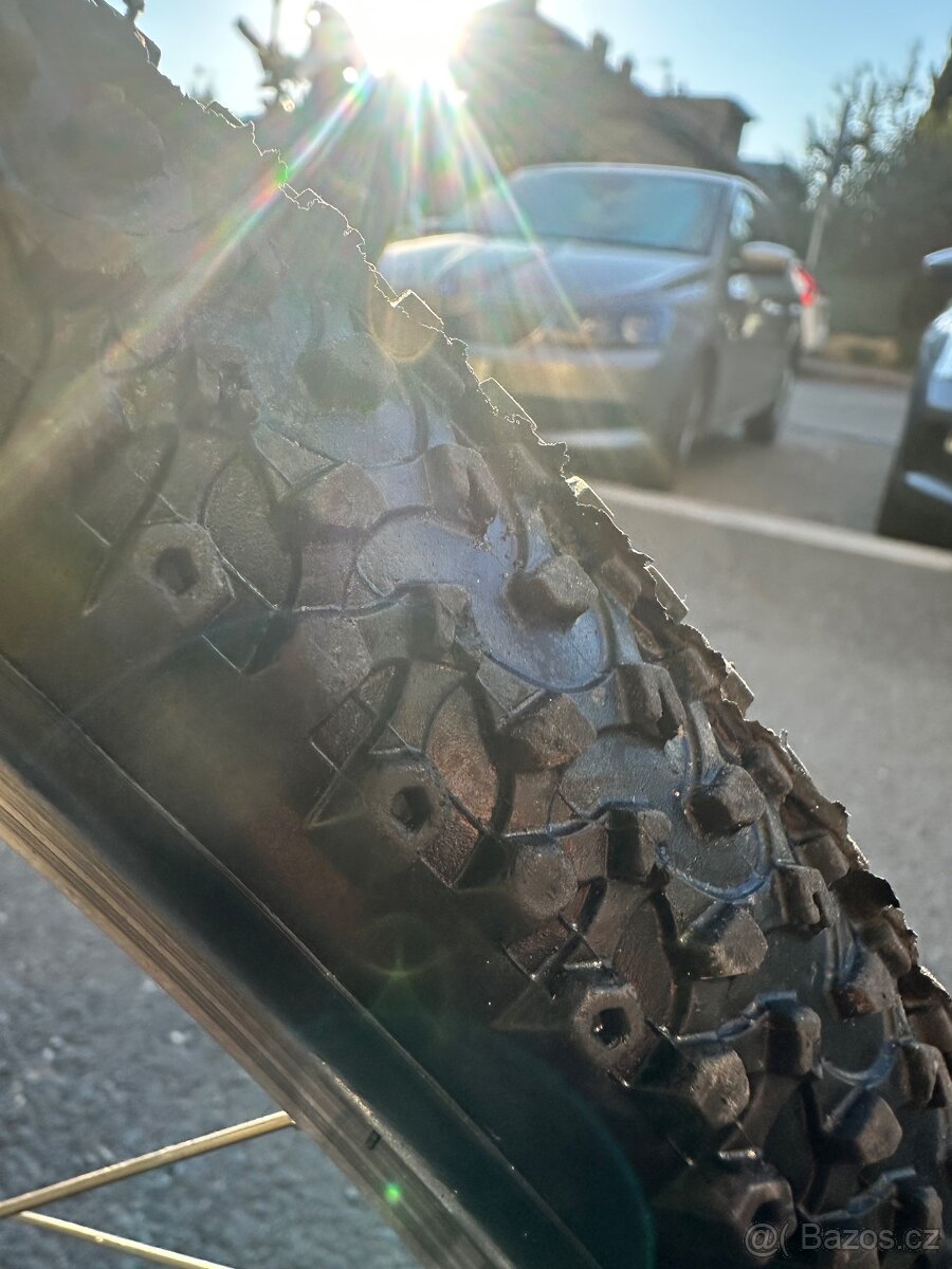 Horské kolo Specialized Hardrock - 7