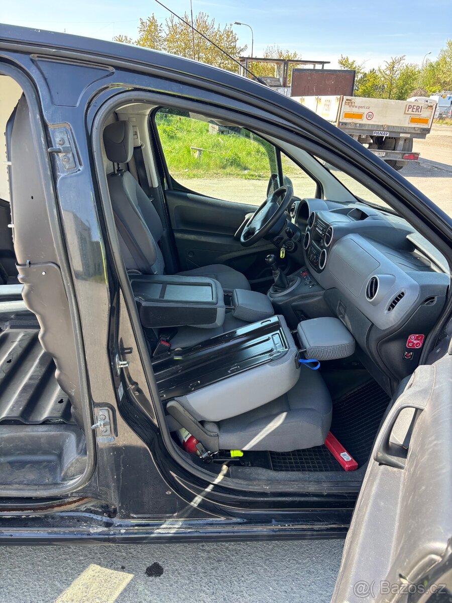 Prodám , přenechám na splátky Citroen Berlingo 1,6 HDi - 7