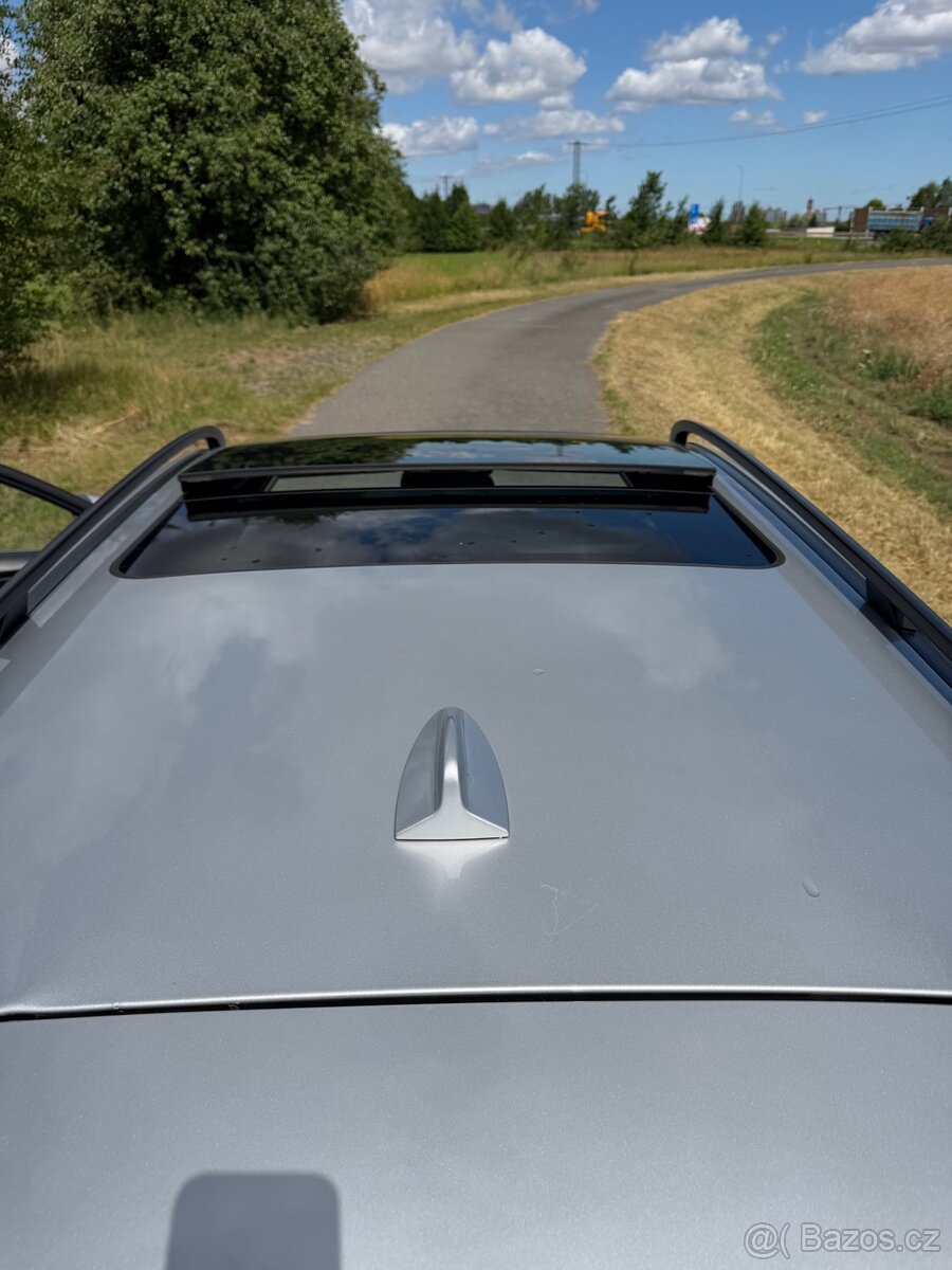 BMW E91 325i - 7