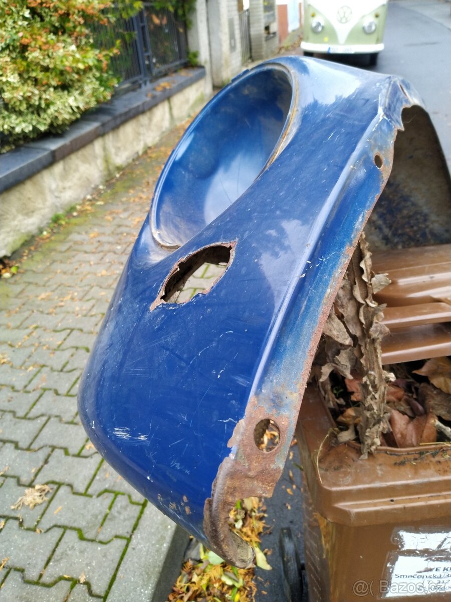 Prodám P P P blatník na vw brouk - 7