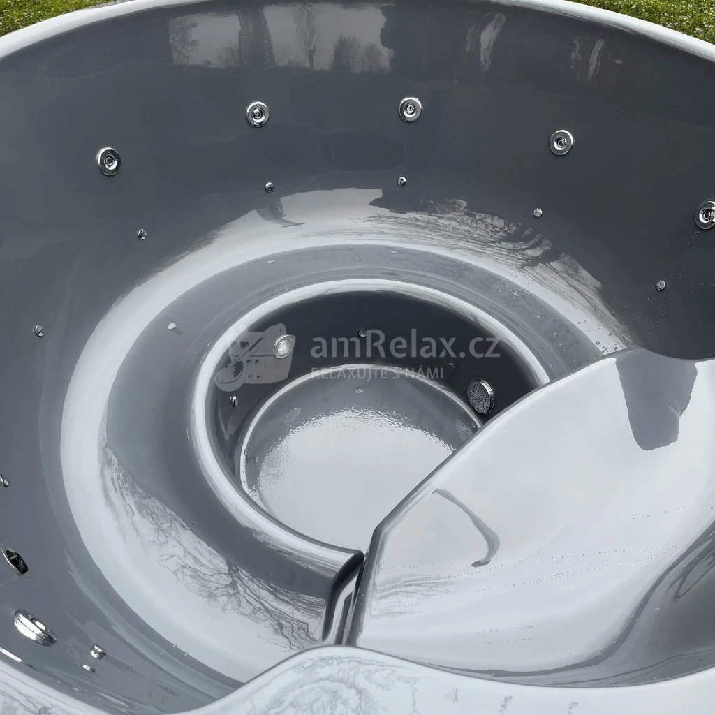 Koupací sud s hydromasážním a aeromasážním systémem - 7