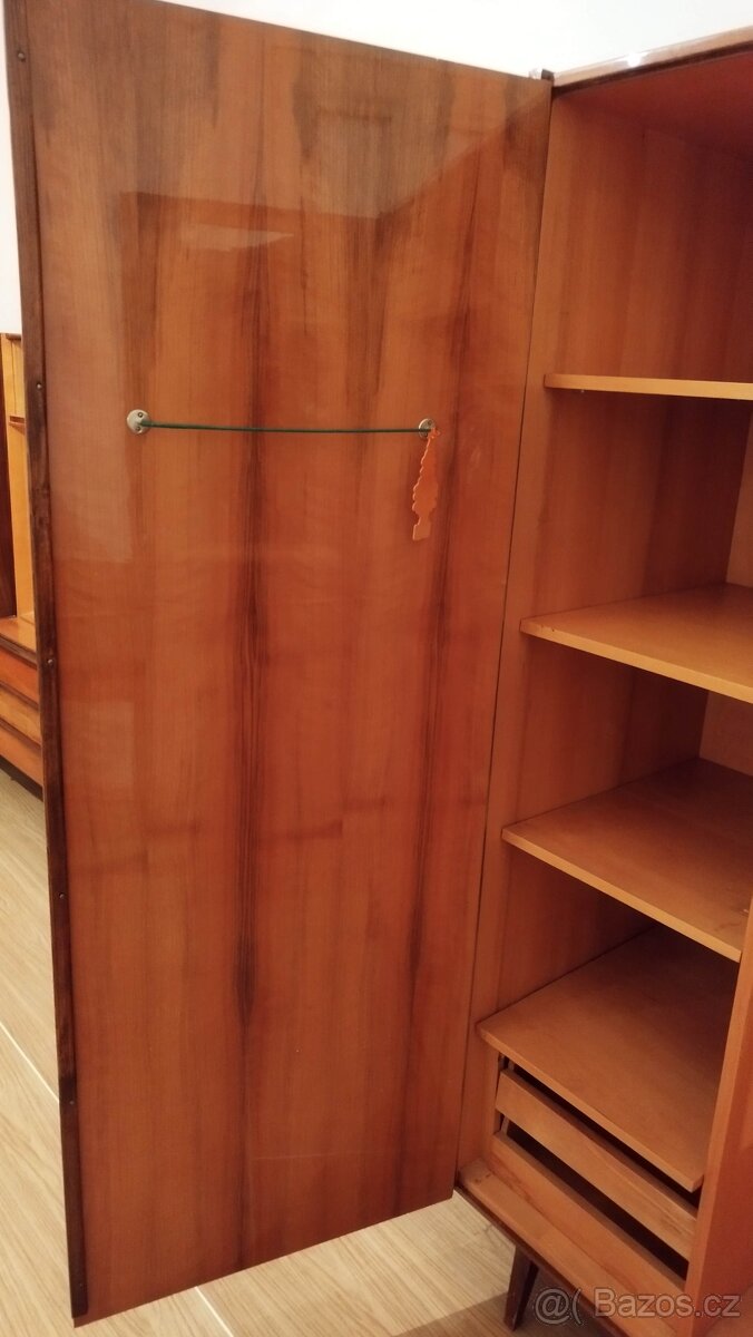 nábytek 70. léta - 7