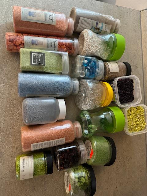 písek a kameny na dekoraci - 7