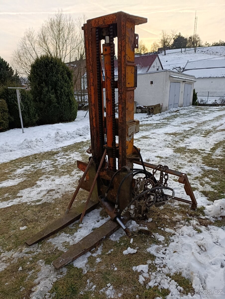 zdvih za traktor - 7