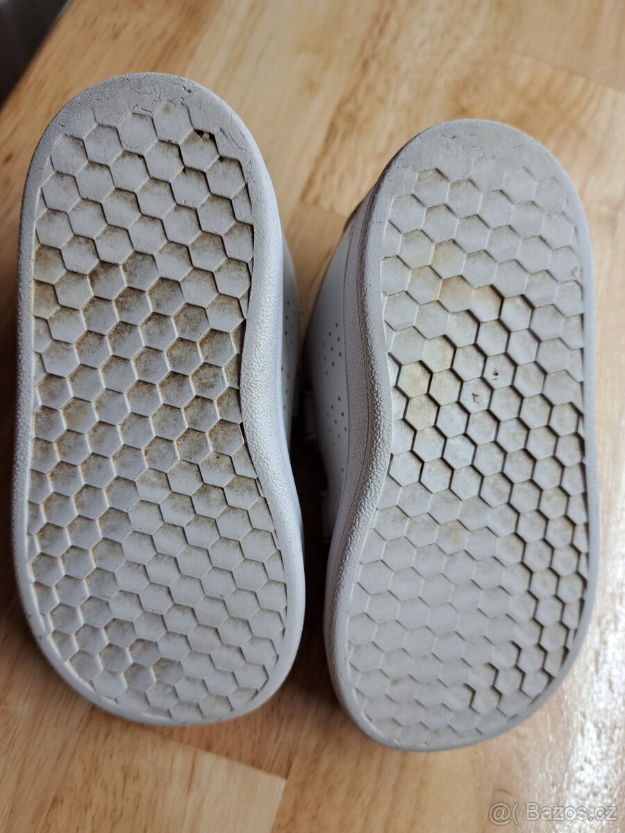 Botasky (tenisky) Adidas, vel. 22 - 7