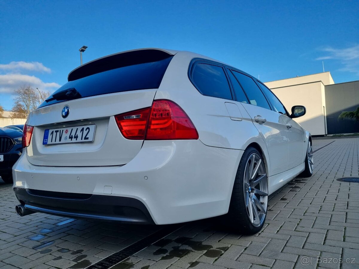 BMW E91 325D LCI 150kW Manual Tovární M Paket - 7