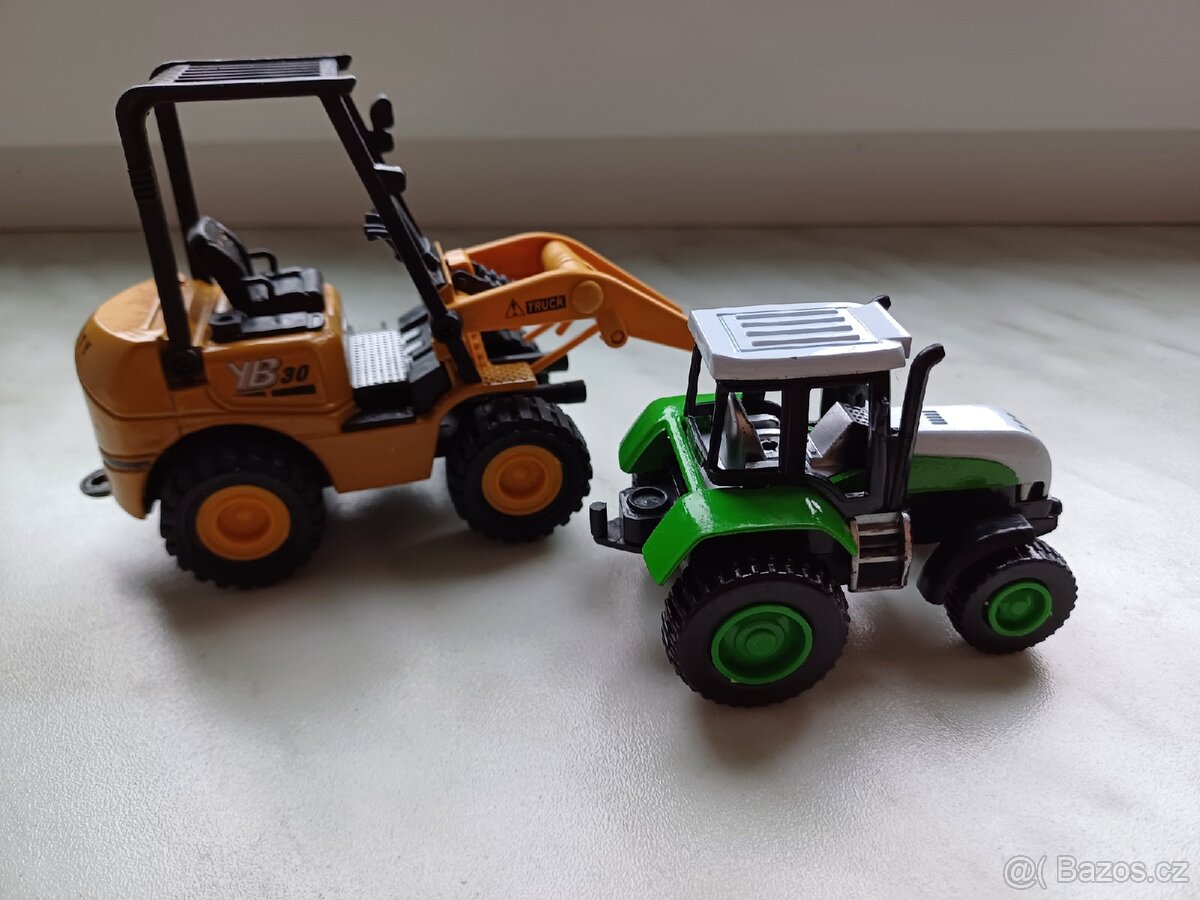 Hračky, značkové - 7