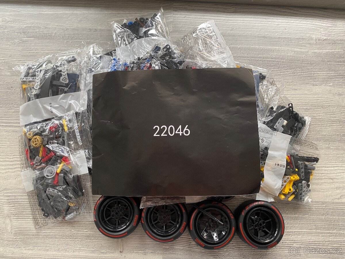 NOVÉ Red Bull Racing RB20 F1 - 1639ks kostek - 7