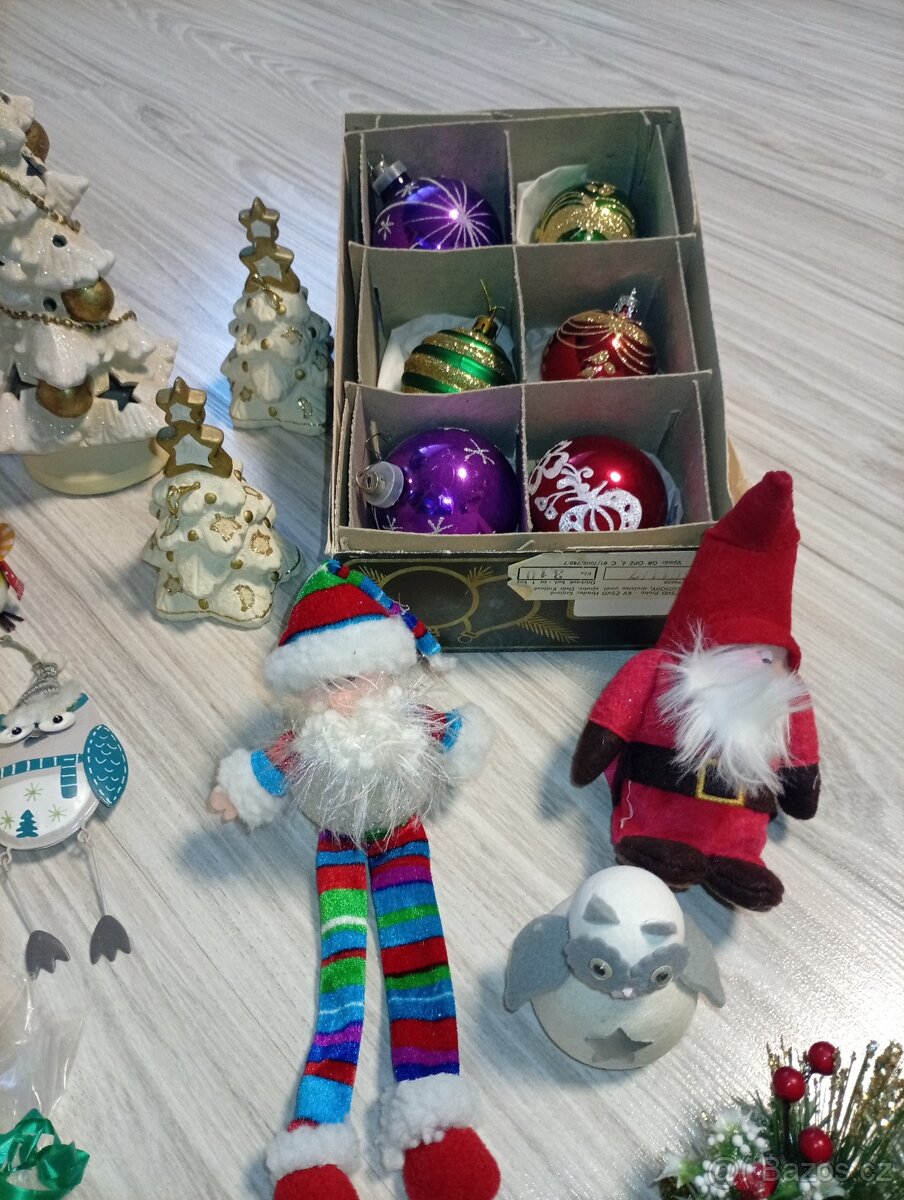 Vánoční stromeček+dekorace, ozdoby - 7