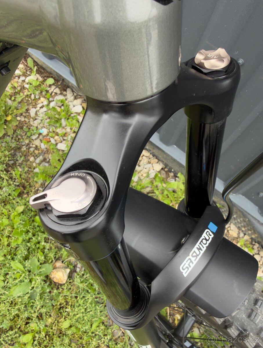 Horske elektrokolo celopero ram L kola 27,5 - 7