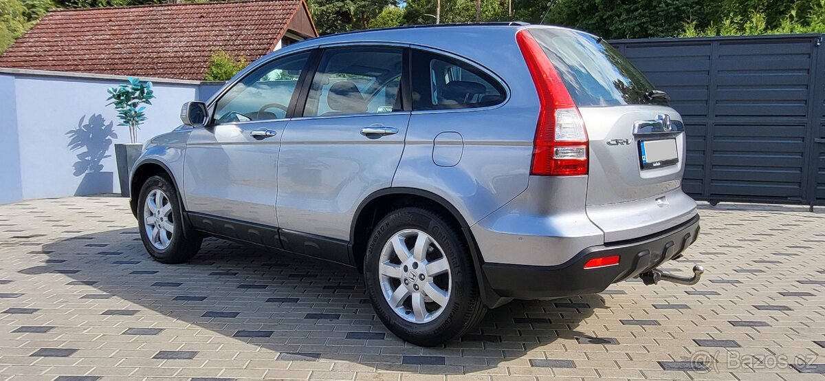 Honda CR-V 2,2 i-CTDi - 103kw. 4WD - 4X4. STK+EM do: 9/2027 - 7
