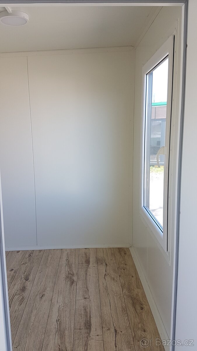 Obytný kontejner 7m x 2.5m/ Mobilní domek /Maringotka - 7