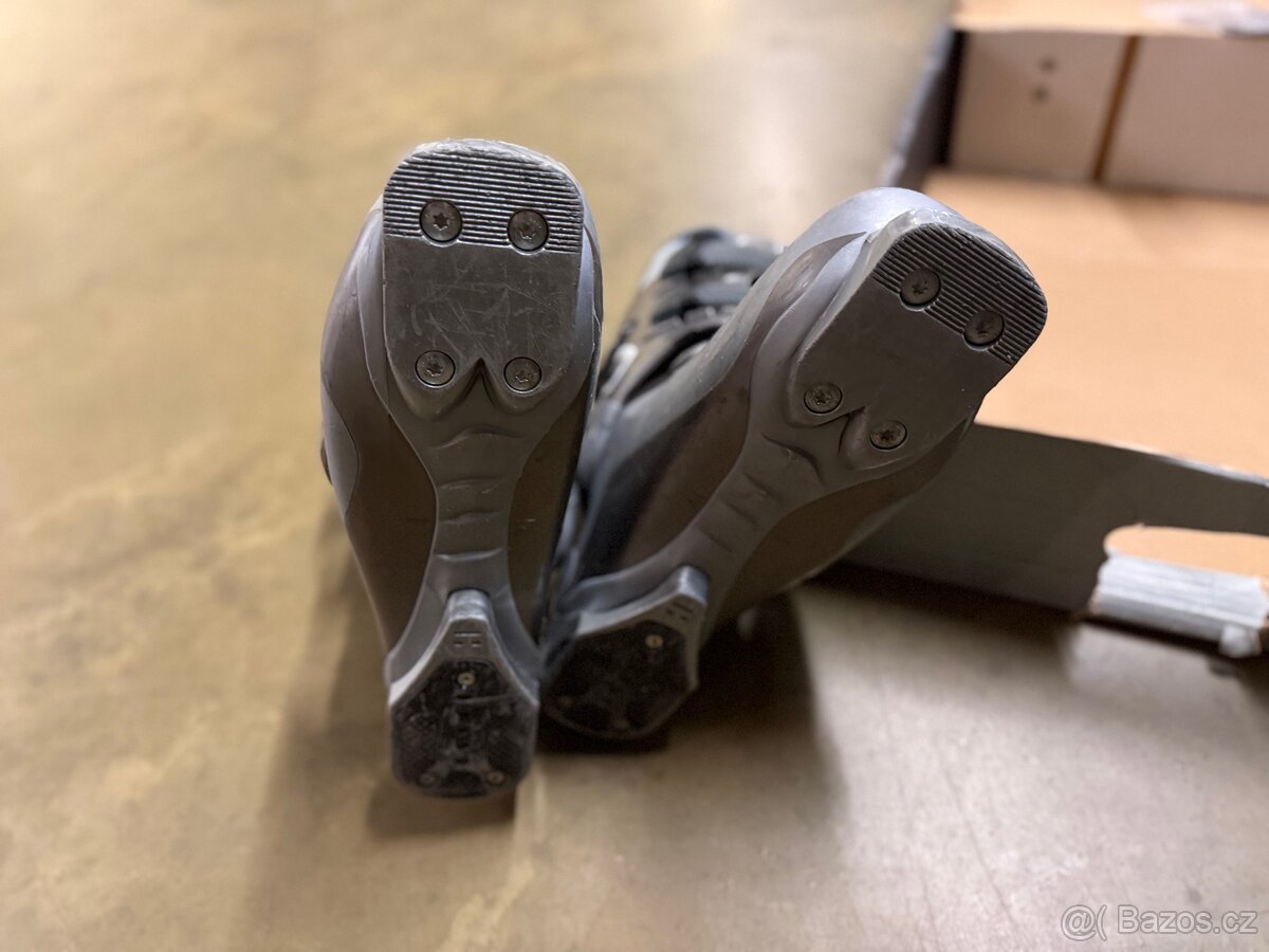 Lyžáky Atomic vel. 42 - 7