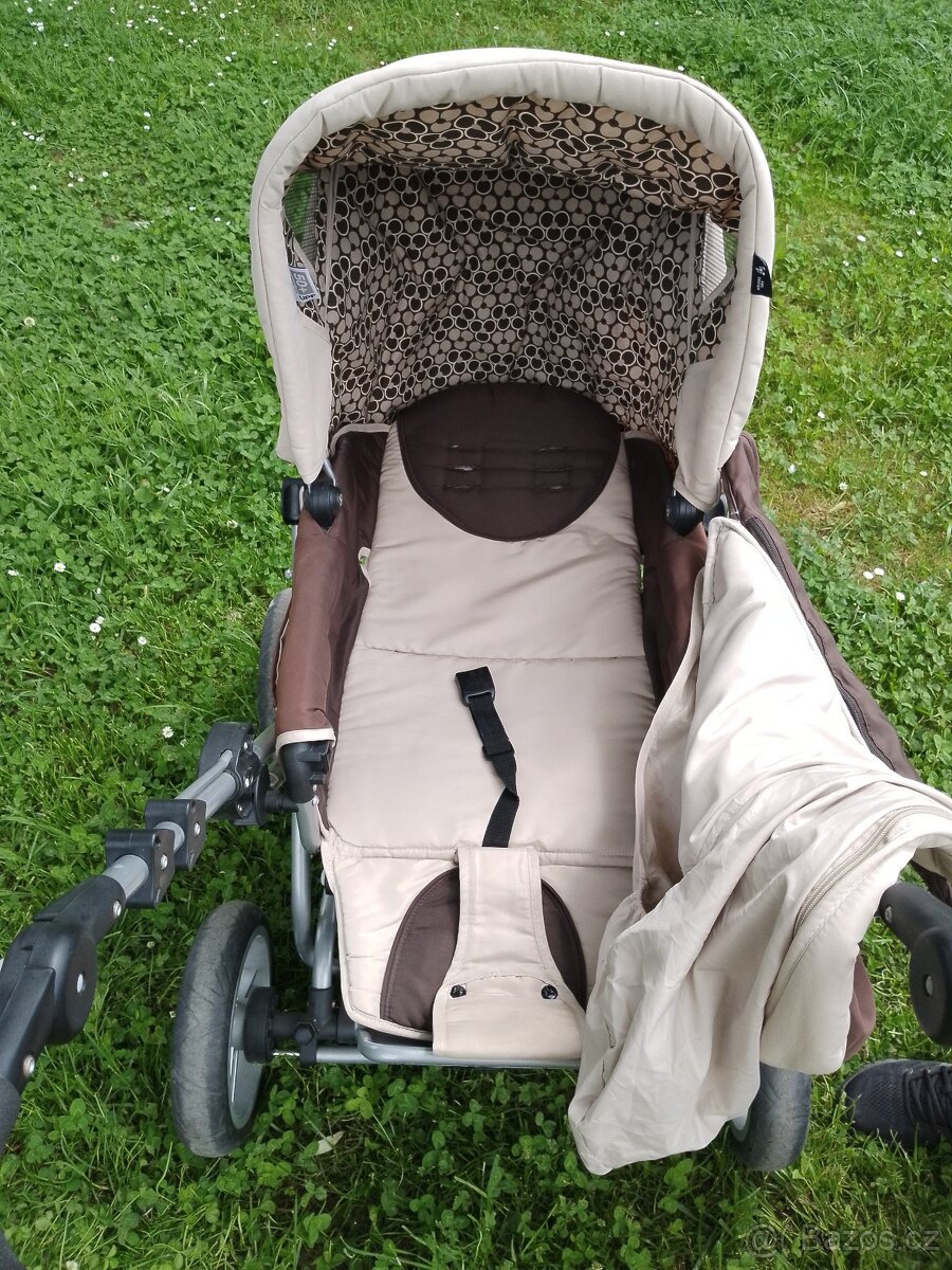 Dětský kombinovaný kočárek - 7