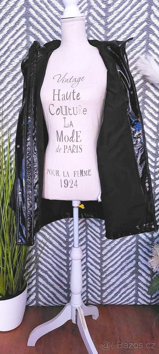 LUXUSNÍ PLÁŠTĚNKA - KABÁTEK - PULL&BEAR - vel.S - 7