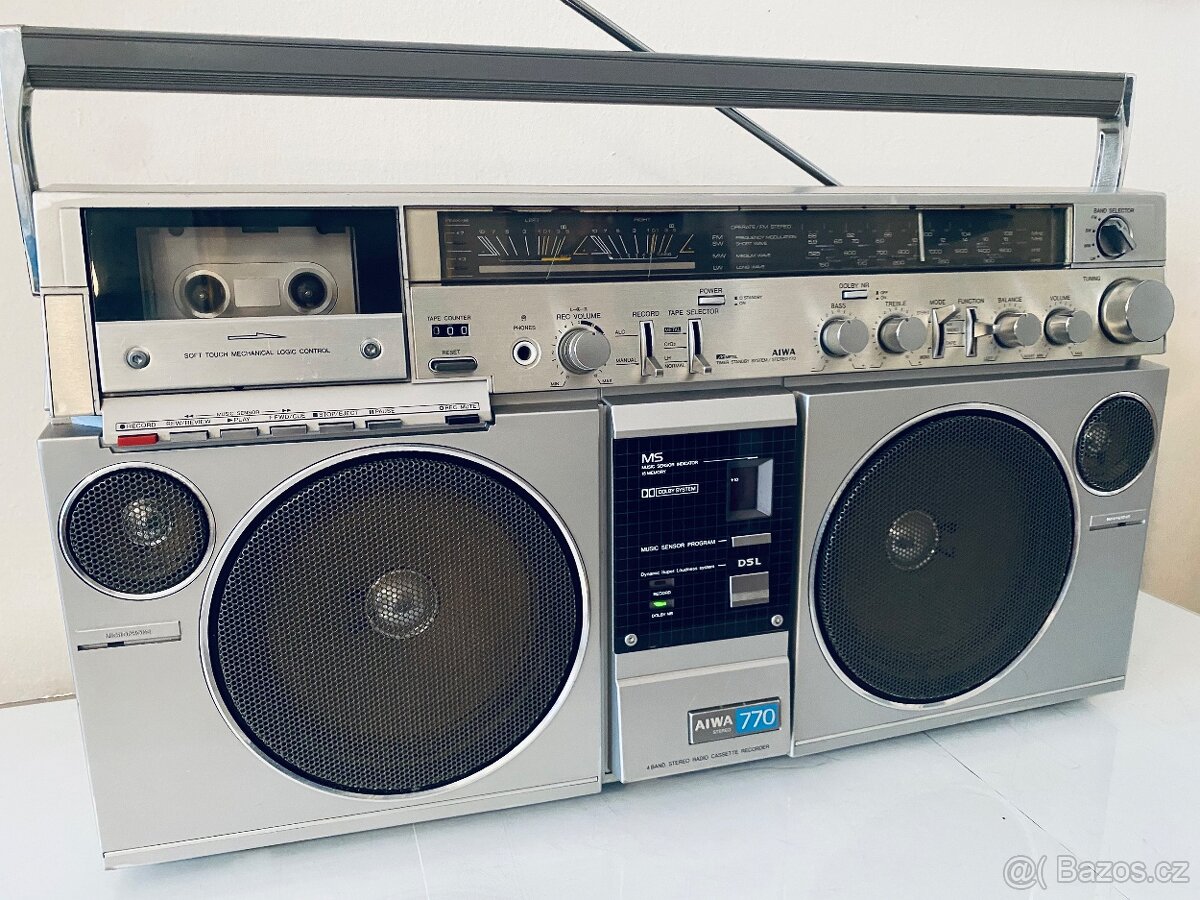 Radiomagnetofon/ghettoblaster Aiwa CS 770, rok 1981 - 7