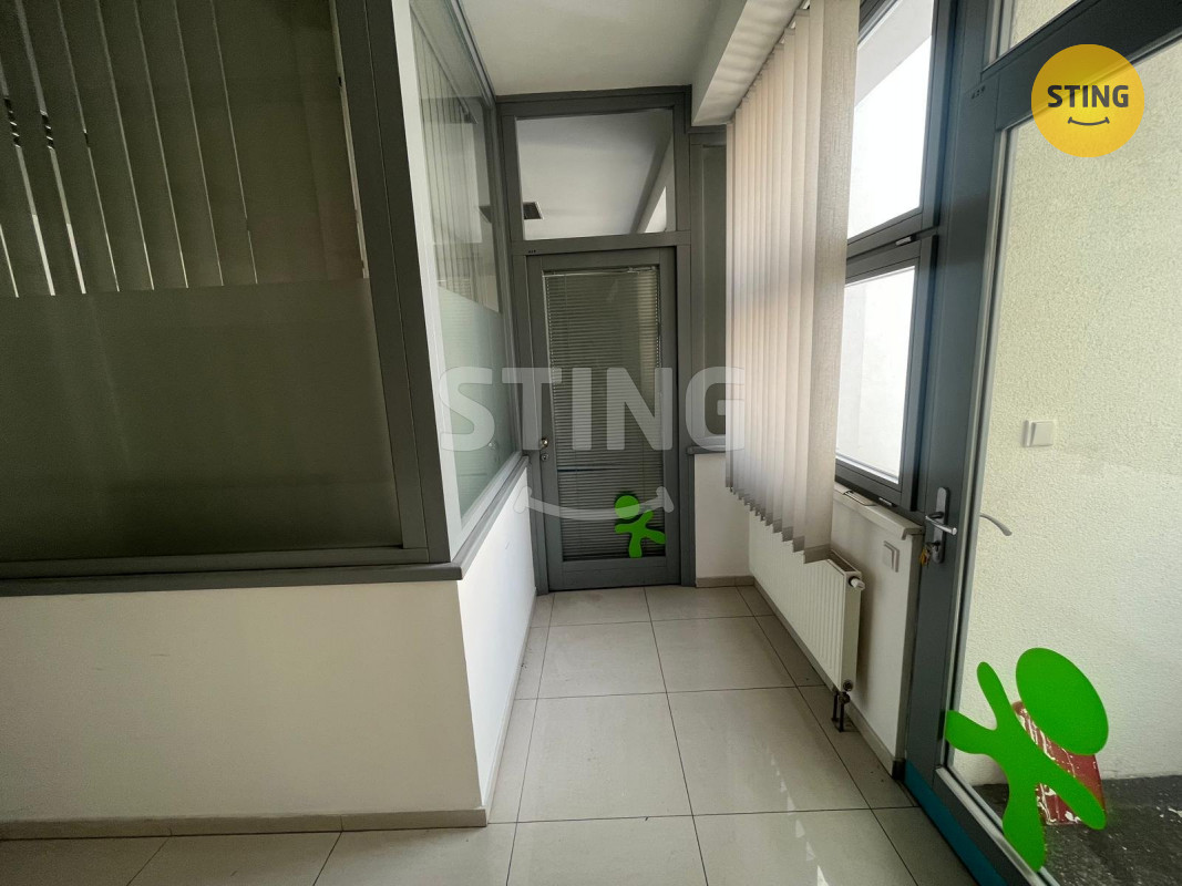 Pronájem komerčního prostoru 244 m2. , 134871 - 7