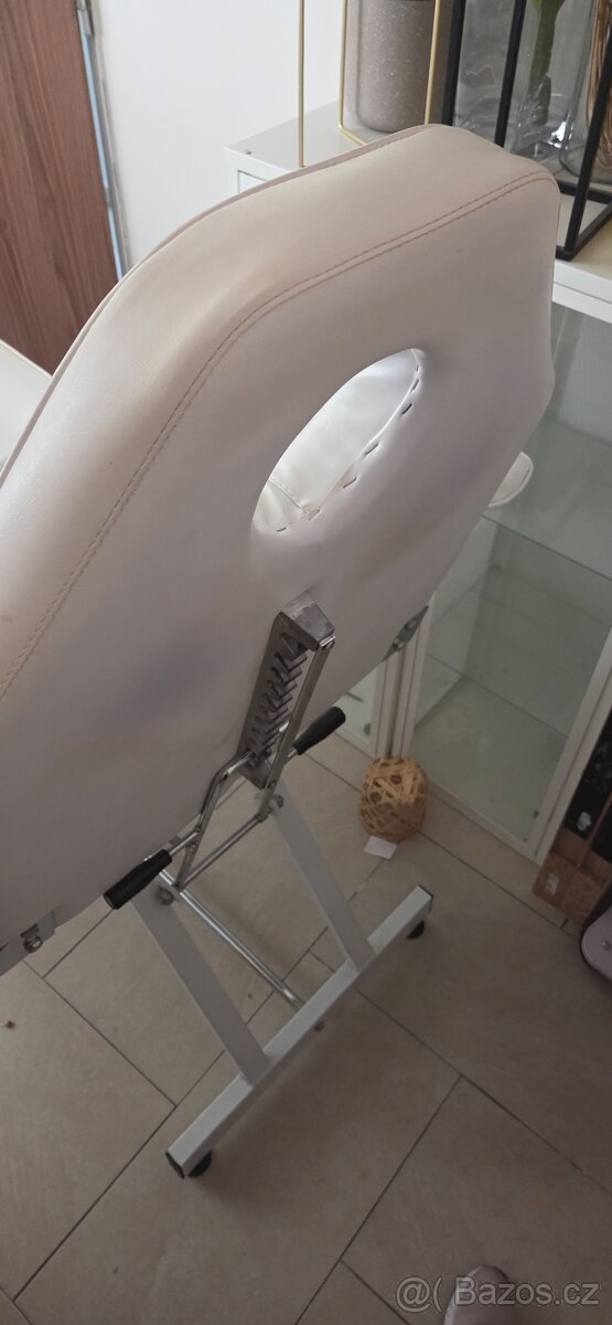 Kosmetické lehátko - 7