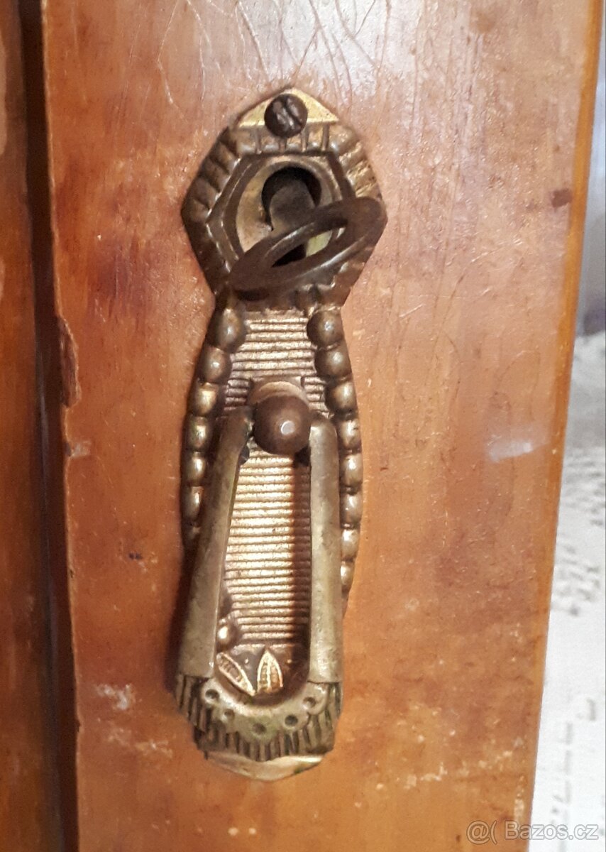 ložnice starožitná - 7