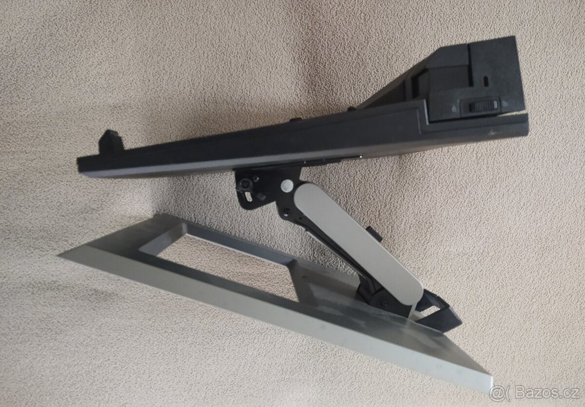 DELL dokovací stanice - 7