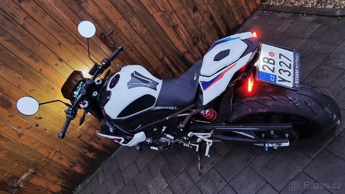 BMW S 1000 R M paket Carbon 2022 - 7