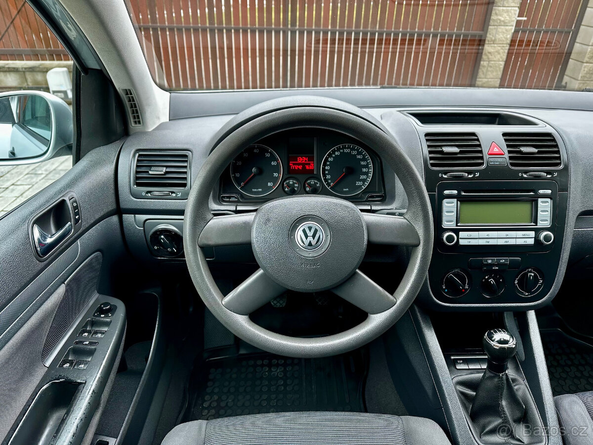 Volkswagen Golf 5 - 1.4 16v - 7