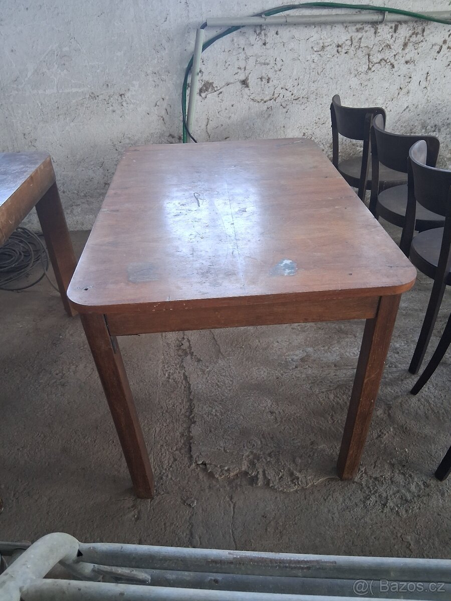 stůl - 7