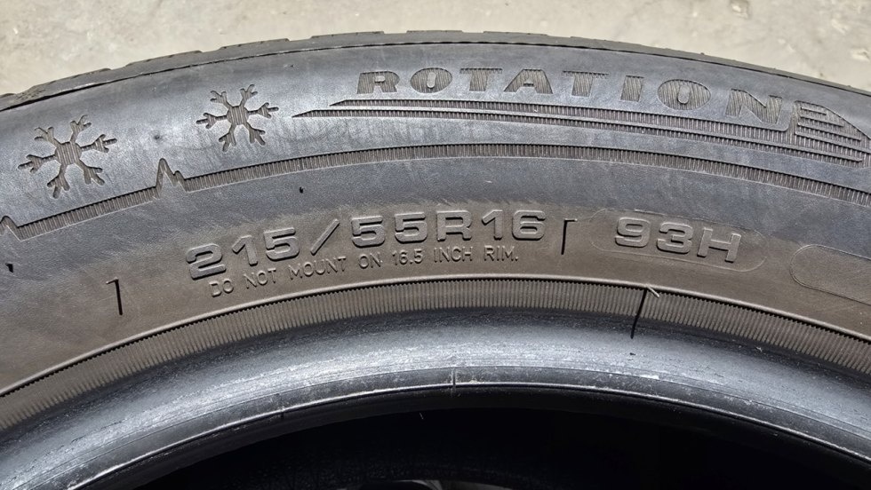 Zimní pneu 215/55/16 Dunlop - 7