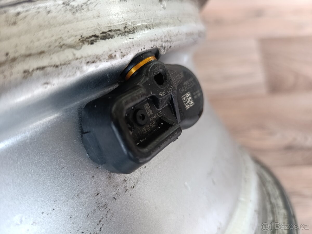 5x114,3 Toyota Auris 6Jx15 ET38 číslo alu HL47293 alu disky - 7