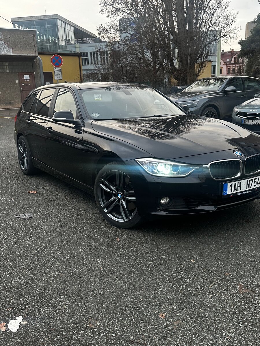 BMW F31 330d xDrive sport packet - 7