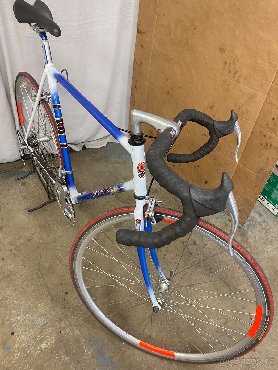 Závodní Favorit - 7