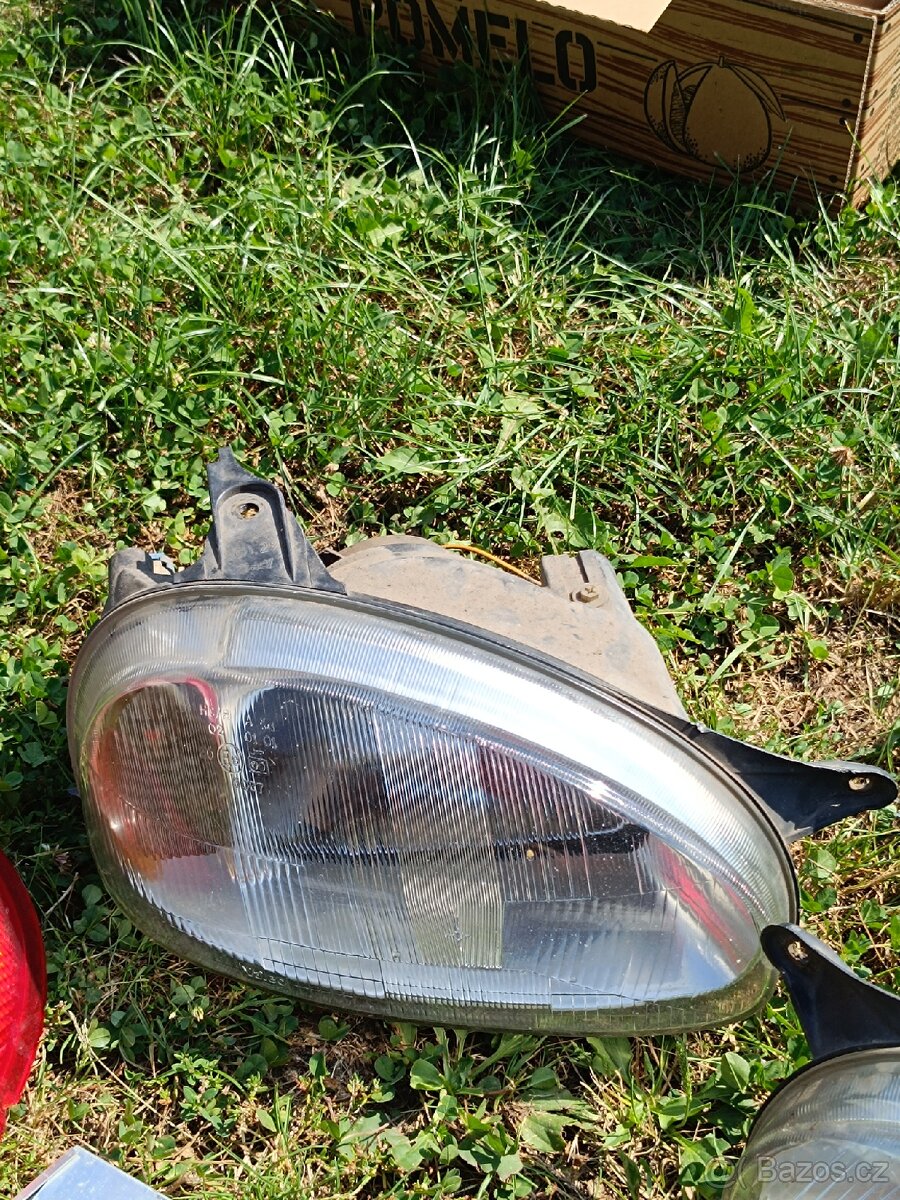 Opel Corsa B - náhradní díly - 7