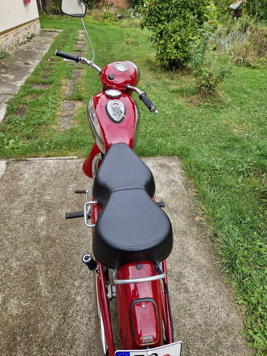Jawa 250 353 Kývačka - 7