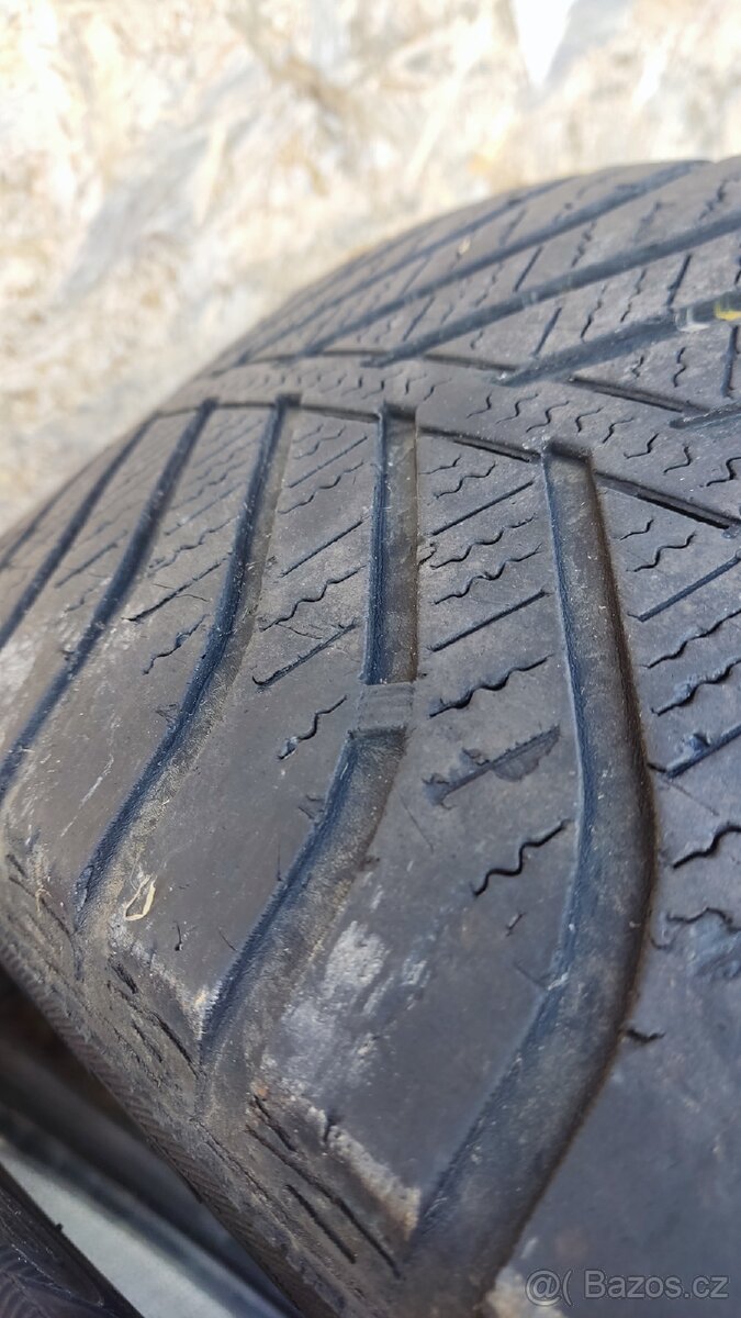 Zimní pneu 215/55/16 - 7