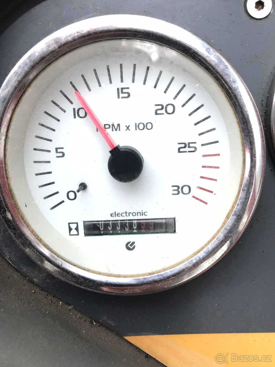 Teleskopický nakladač Haulotte HTL 4017 - 7