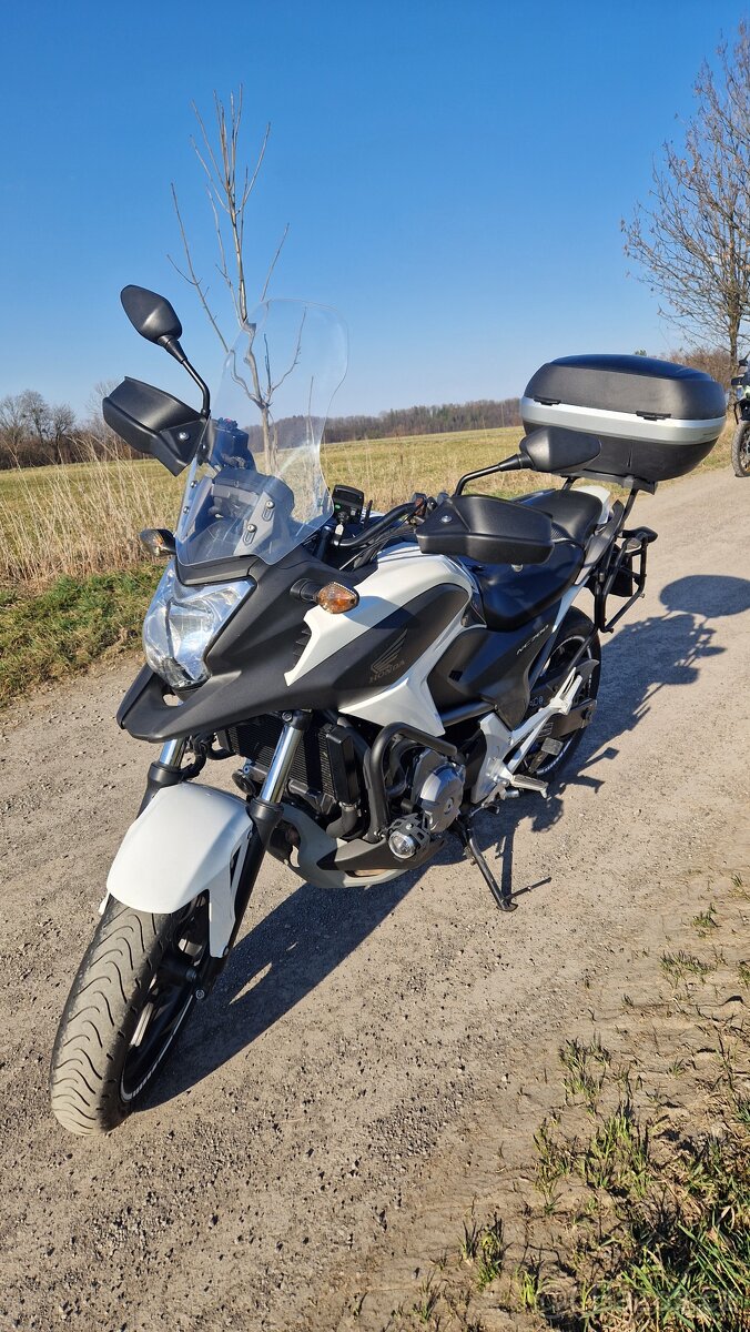 Honda NC 700X ABS - 7