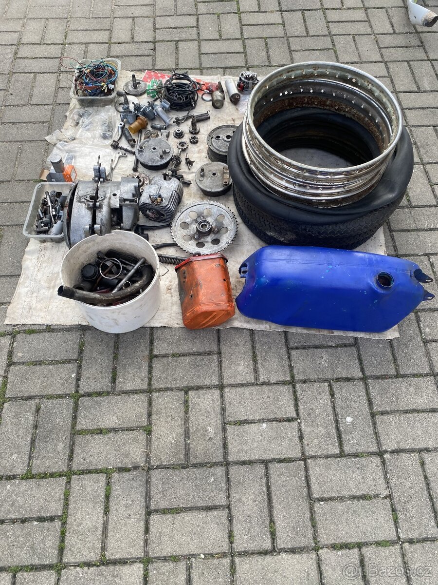 Prodám Jawu 50/23 mustang - 7