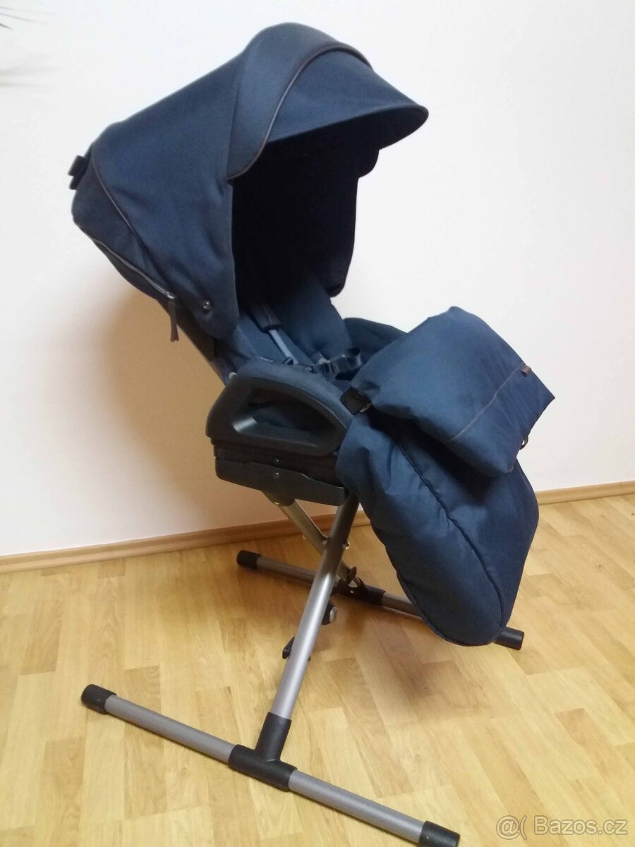 Kočárek INGLESINA Quad se zimní výbavou - 7