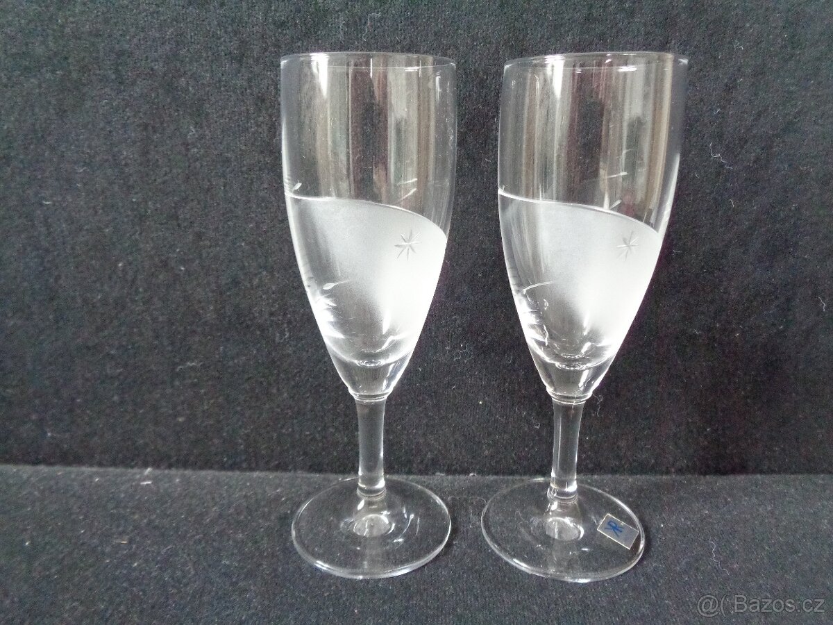 2 skleničky na nožce - 7