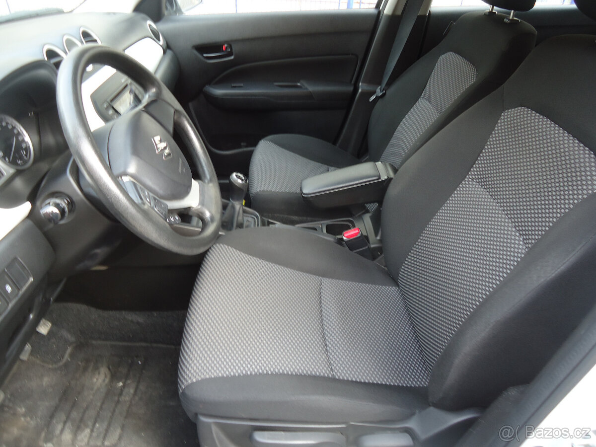 Suzuki Vitara 1.6 benzín 88 KW 2016 - 7