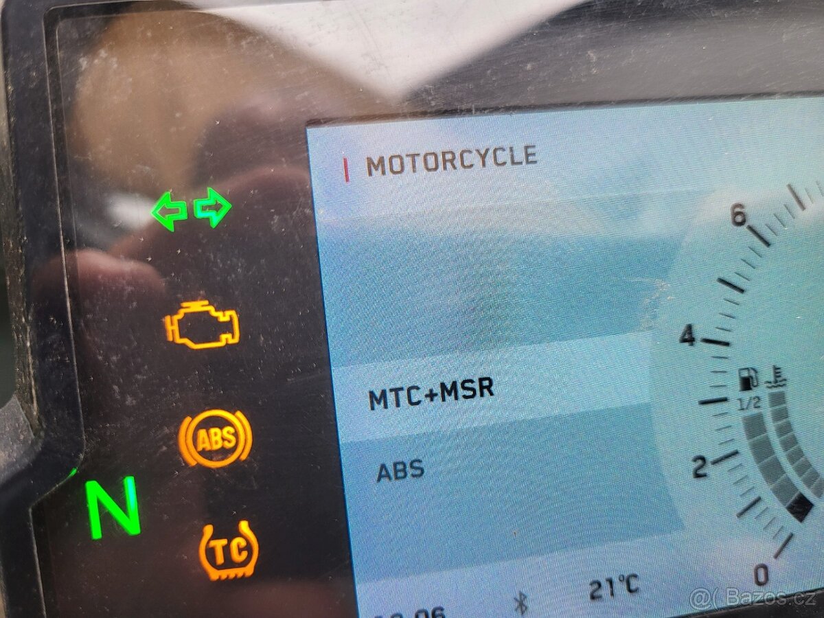 KTM 790 ADVENTURE - 22.700 km - nové v ČR - 2.majitel - 7