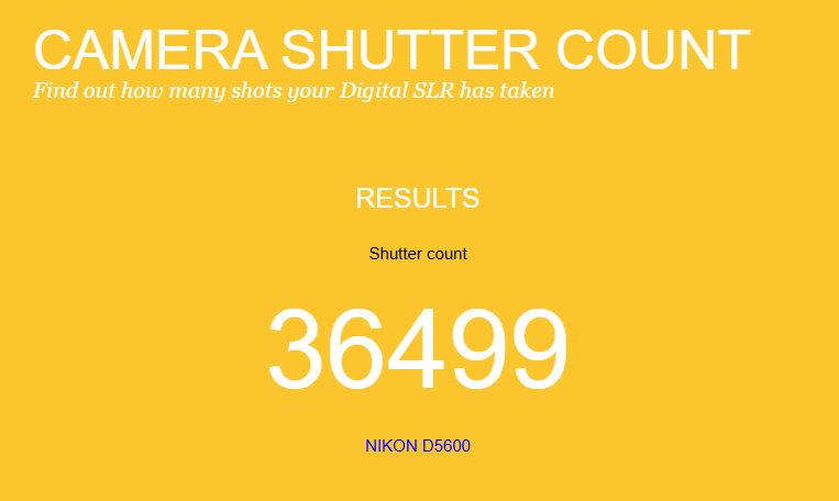 Nikon D5600 + 3 objektivy, 2 Filtry a 2 baterie s nabíječkou - 7