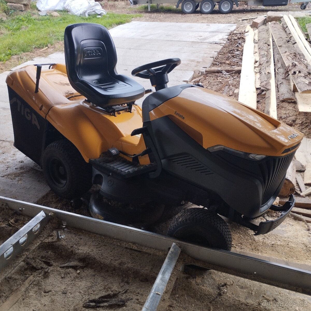 Prodám zahradní traktor - 7