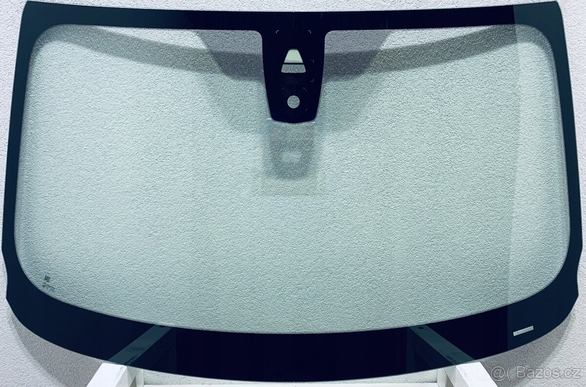 BMW X3 F25 G01 čelní sklo - 7