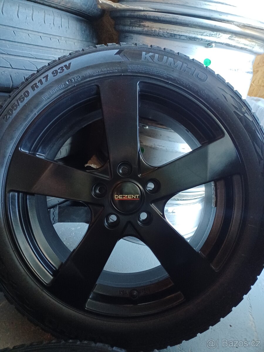 5x112 R17 7j et 48 Dezent cerne Skoda Audi VW Seat - 7