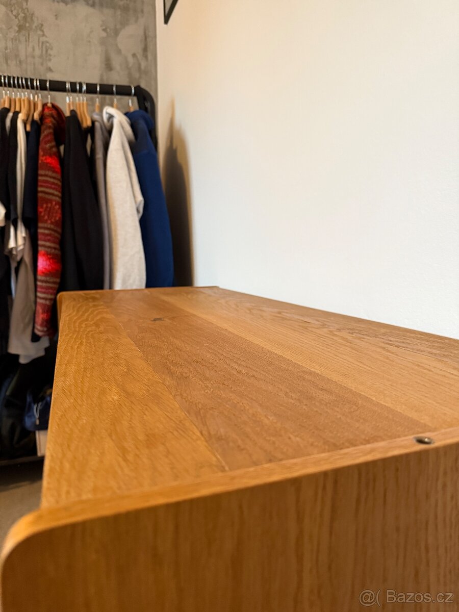 Komoda Jiroutek - 7