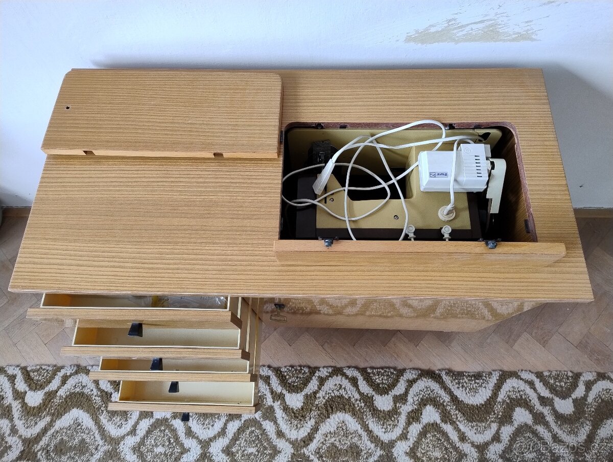 Šicí stroj VERITAS - 7