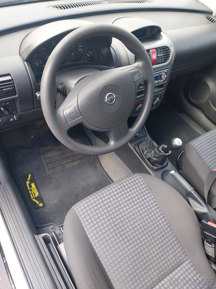 Opel Corsa 1,2i 173 000km - 7