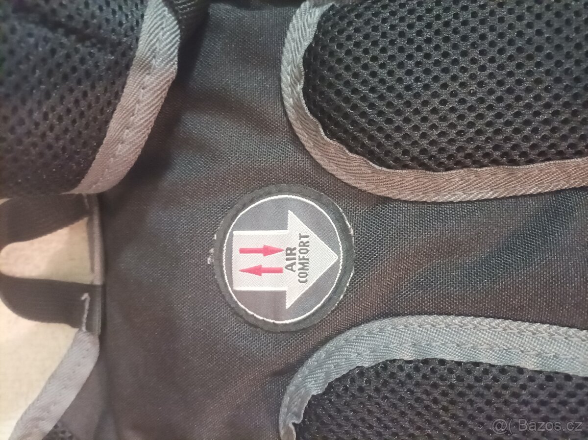 Batohy a příruční tašky - 7