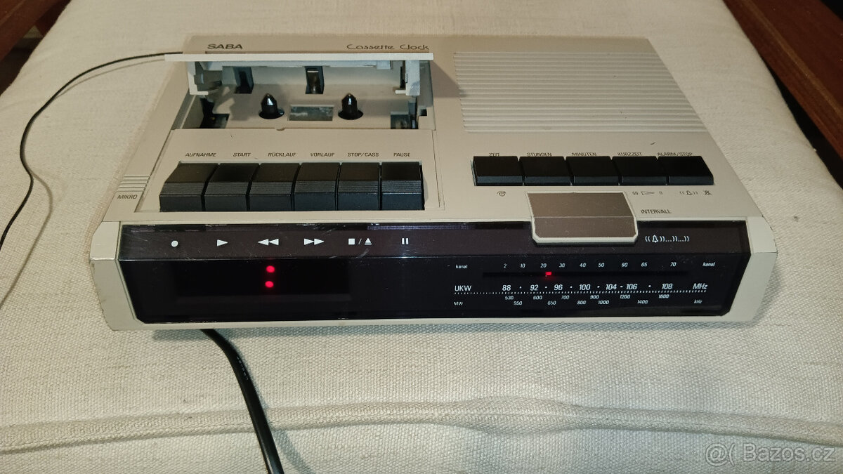 Prodám rádio cassette budík Zn.SABA - 7